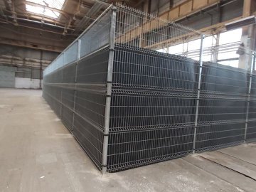 Oplocení panely 3D ZN do výšky 300cm v hale